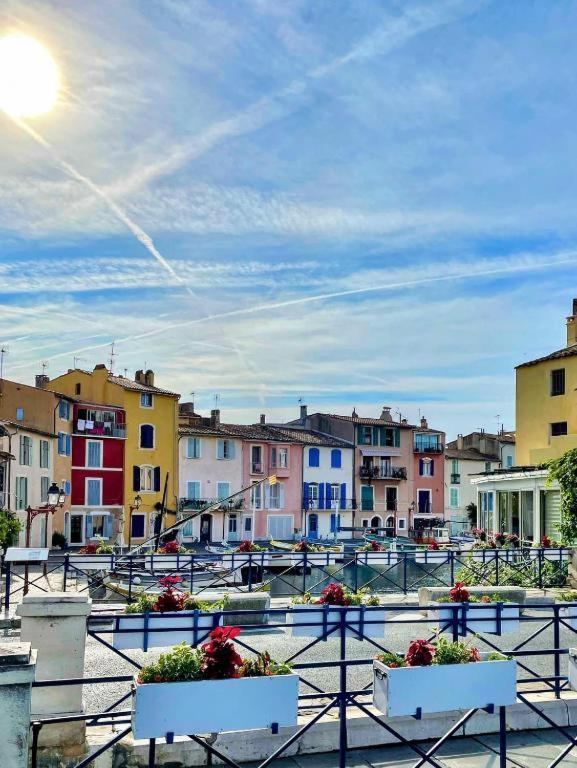 Les Hebergements De La Plage En Ville Martigues Eksteriør bilde